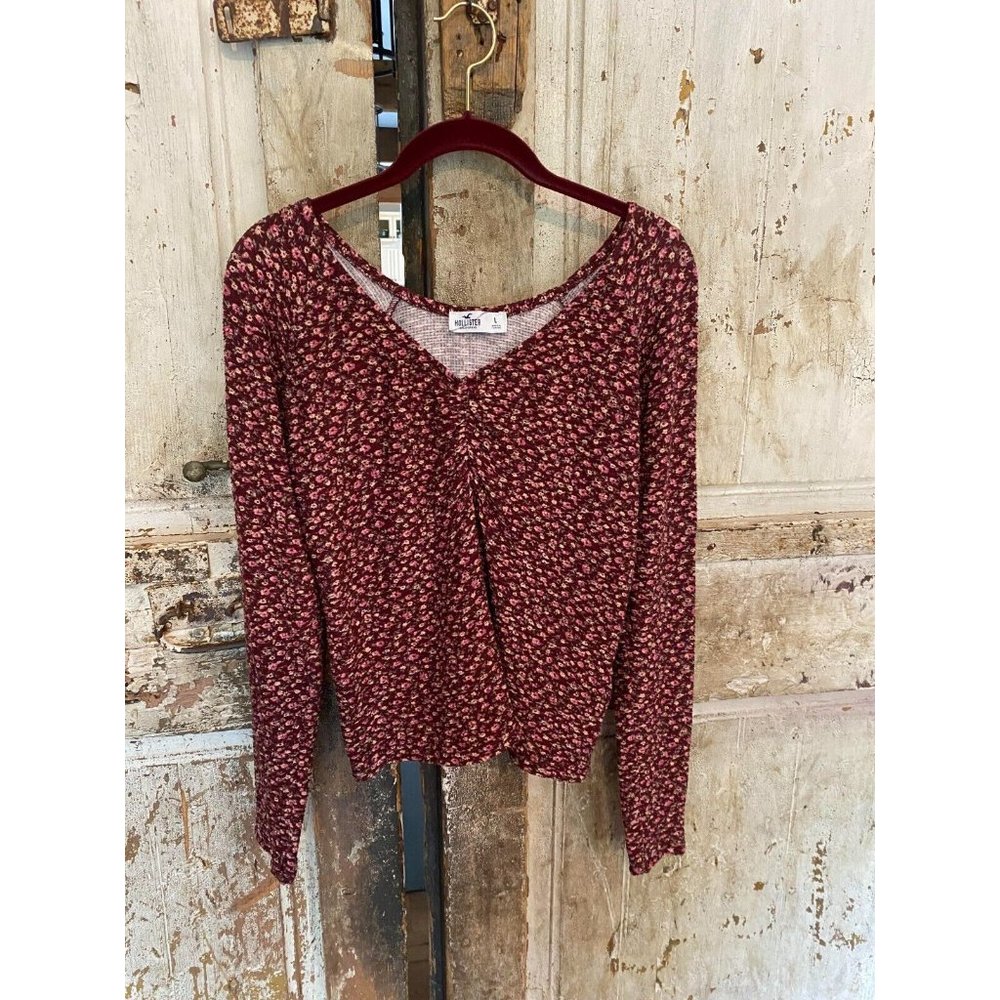 HOLLISTER RED FLORAL TOP US Large WOMEN